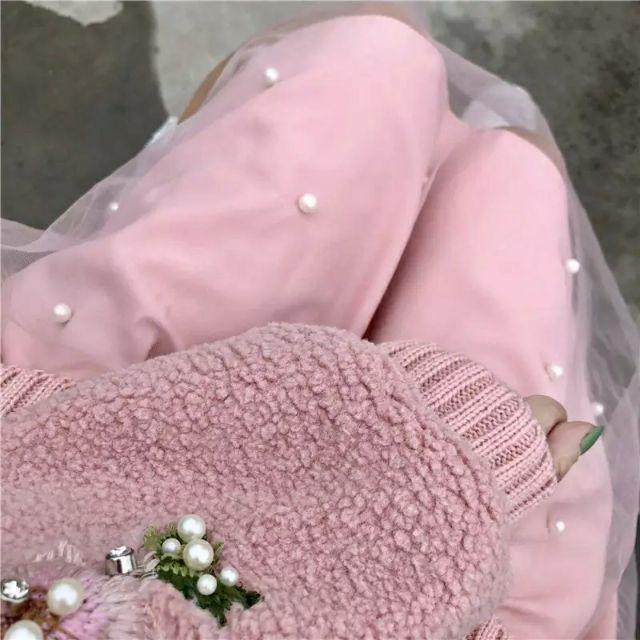 Đầm len đuôi cá đính hoa