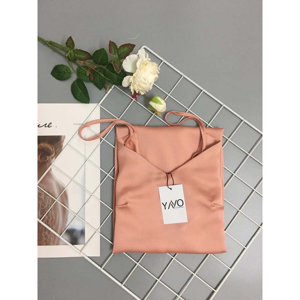 Váy ngủ lụa hai dây, đầm ngủ lụa thiết kế ,chất liệu lụa hàn cao cấp chất mát,mềm mịn⠀ *