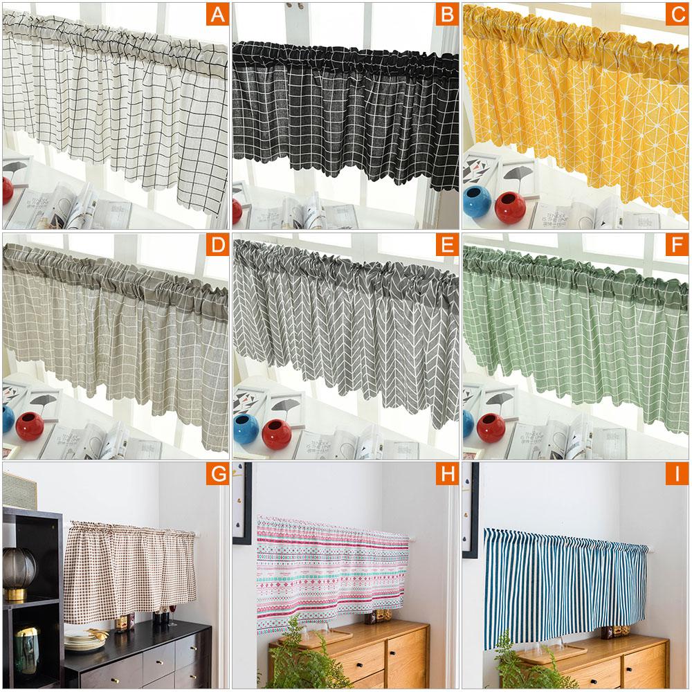 Rèm cửa lưới sọc, thiết kế nữa kín, chất liệu Polyester, phẳng, mịn, mềm mại, đường chỉ may tốt và không bị nhàu