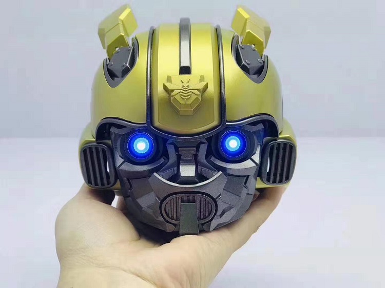 Loa Bluetooth Cấu Hình Độc Đáo Siêu Bass-Gutek-Bumblebee-Transformer Đèn Led Xanh, Nghe Nhạc Sống Động,