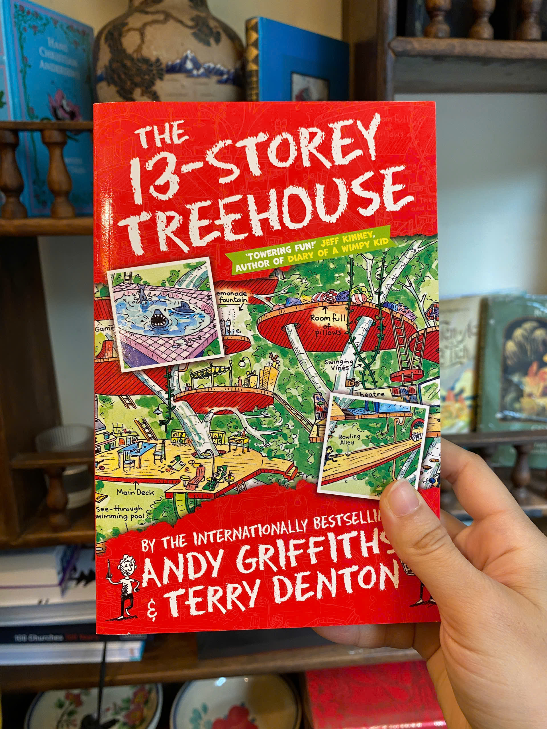 Sách - The 13-Storey Treehouse by Andy Griffiths | Children English Novel / Ngoại văn Nhập khẩu