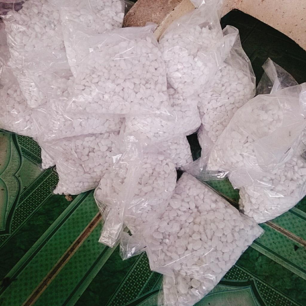 Đá sỏi trang trí chậu cây - 500g - Đá cuội sỏi chuyên trang trí bể cá, sân vườn - Dòng sỏi trắng cao cấp