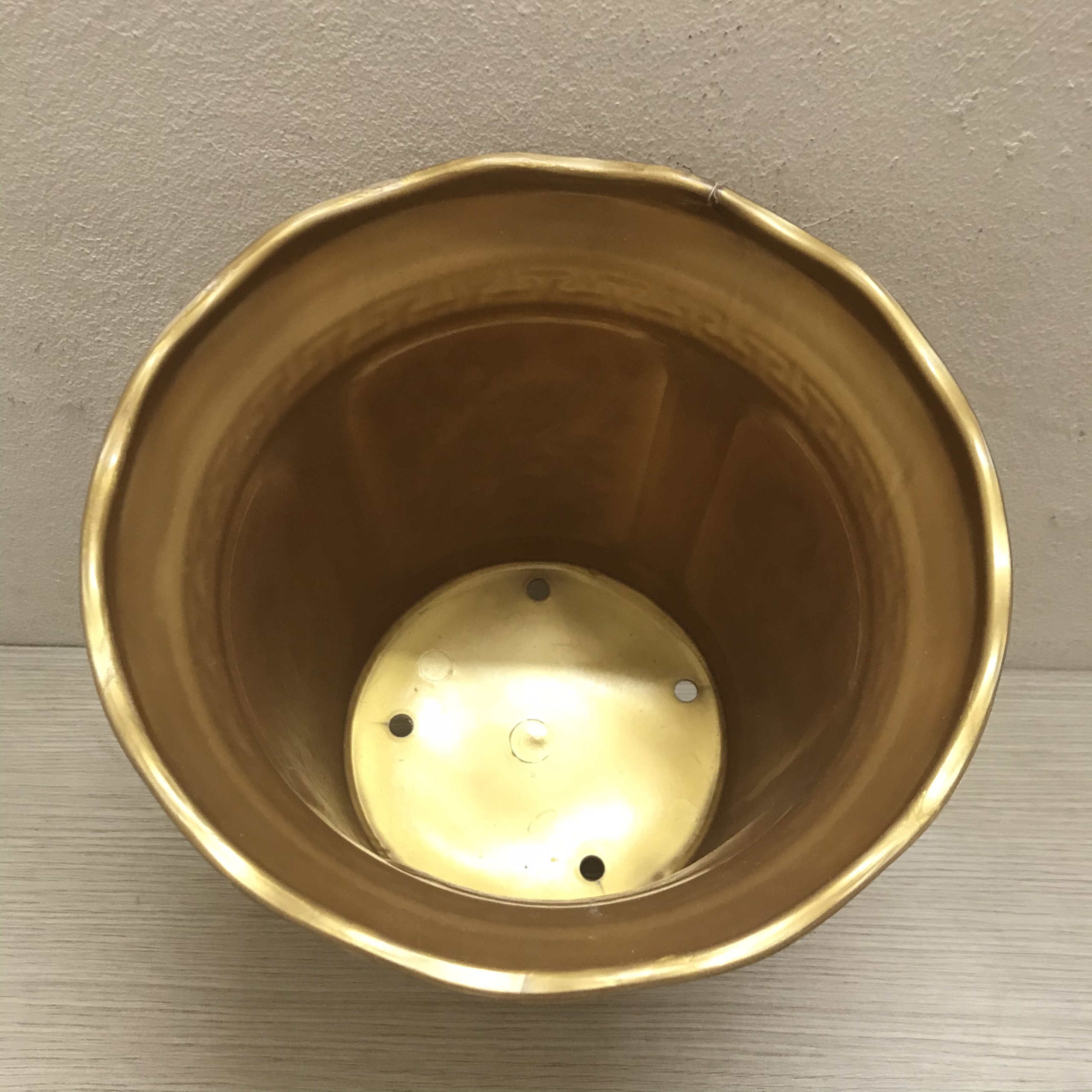 5 Chậu Trồng Cây Tròn Tứ Qúy 240x240 Màu Vàng