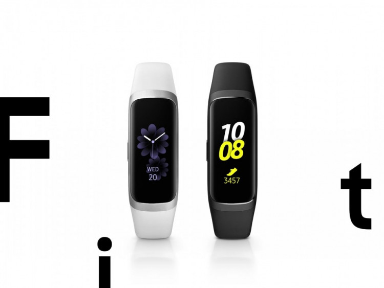 [Chính thức] Gear Fit 2 Pro năm nào nay đã có đến 2 phiên bản nâng cấp