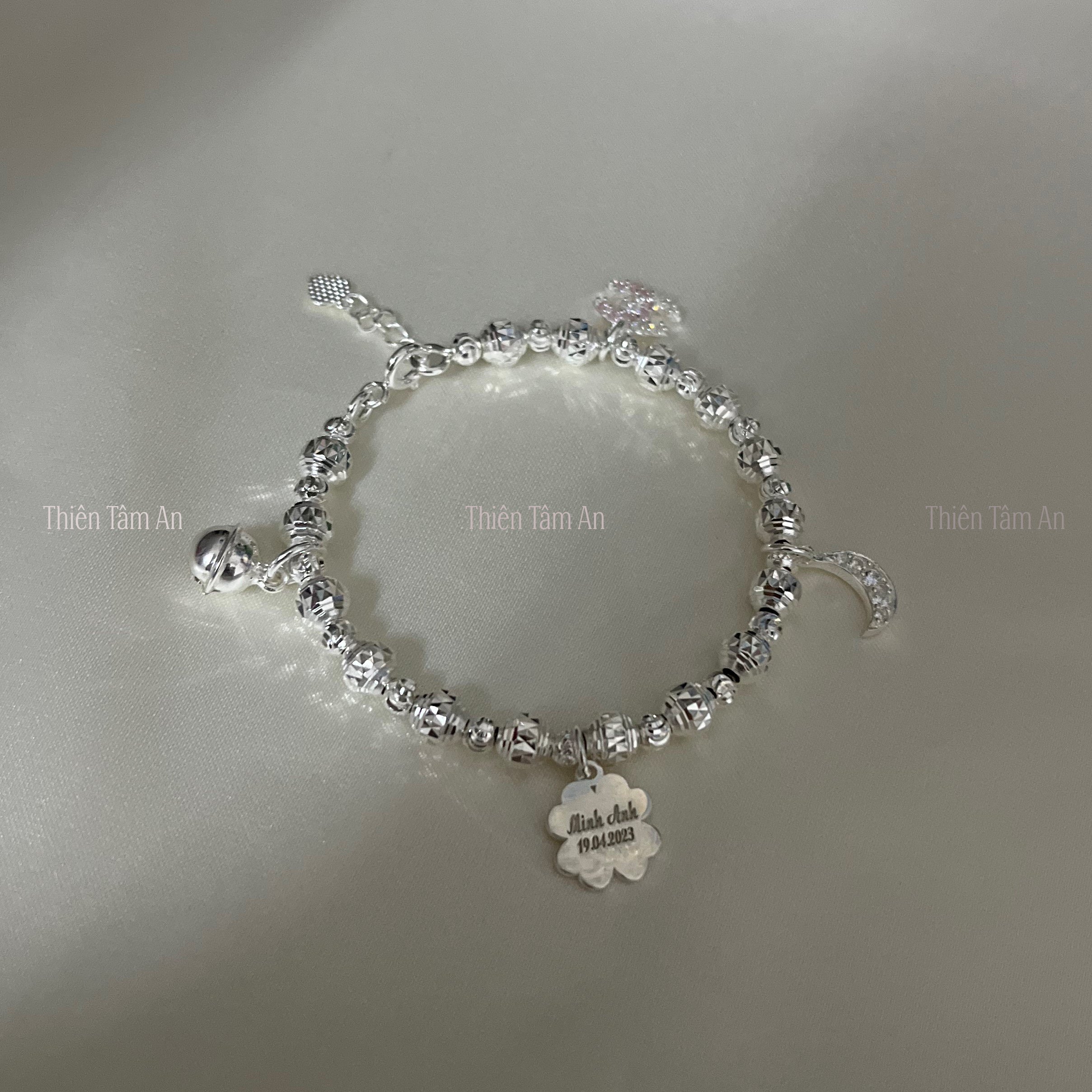 Vòng tay Bạc khắc Tên bé - Quà tặng sinh nhật, thôi nôi, đầy tháng ý nghĩa sang trọng - Lắc tay cỏ 4 lá TTA.VT050