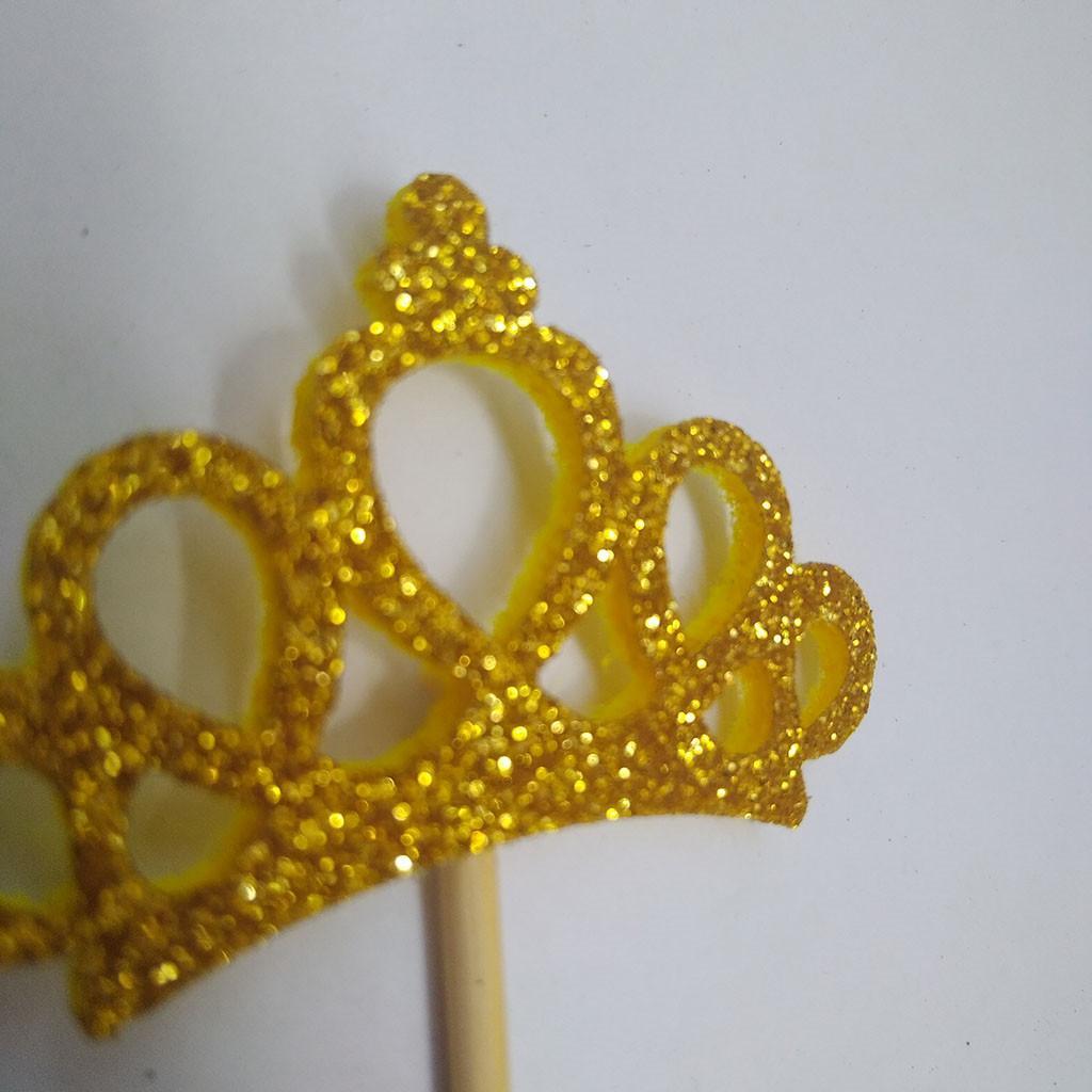 6 Pieces Mini Crown Cake Topper for Bar Baking Decorations Christmas Baby Shower Cake Decorating Supplies