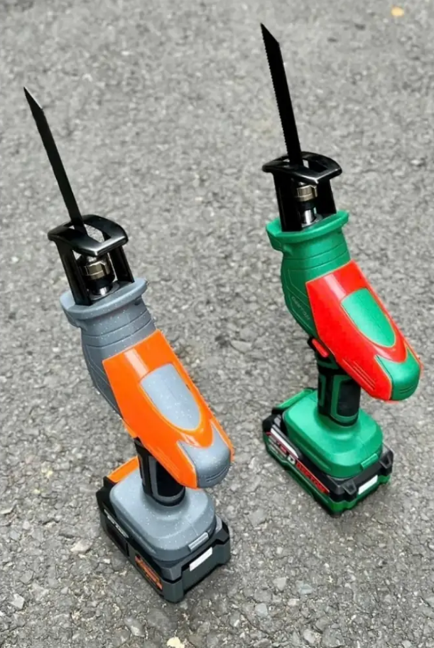 MÁY CƯA KIẾM PIN 21V KÈM HỘP NHỰA VÀ 4 LƯỠI CẮT M21-CK20C DEKTON - HÀNG CHÍNH HÃNG