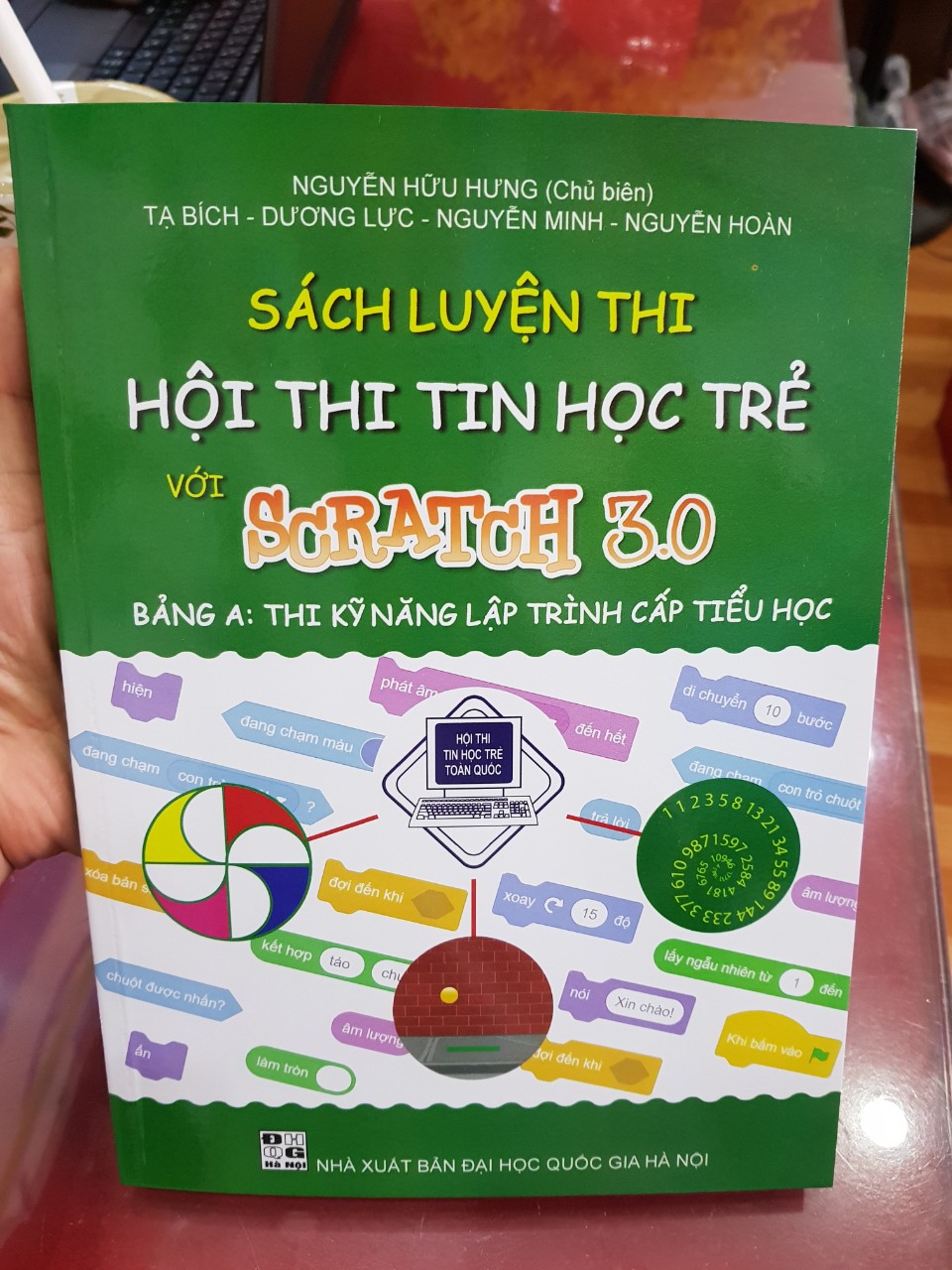 Combo 2 sách Bài tập nâng cao và Luyện thi tin học trẻ cấp Tiểu học với Scratch 3