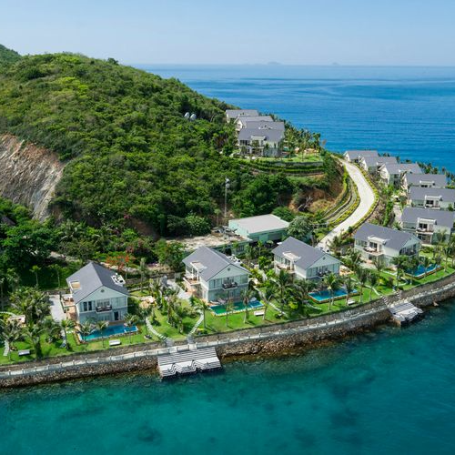 Hình ảnh Trọn Gói 2N1D Tại MERPERLE Hòn Tằm Resort 5* - Ăn sáng, Ăn Trưa Hoặc Tối. Miễn Phí Vé Vào Cổng Khu Vui Chơi Sparkling Waves.