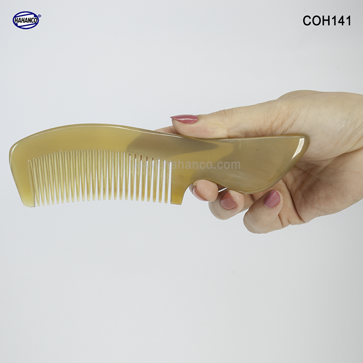 Lược sừng chuôi vát - COH141 (Size: M - 16cm) Lược xuất Nhật - Chăm sóc tóc