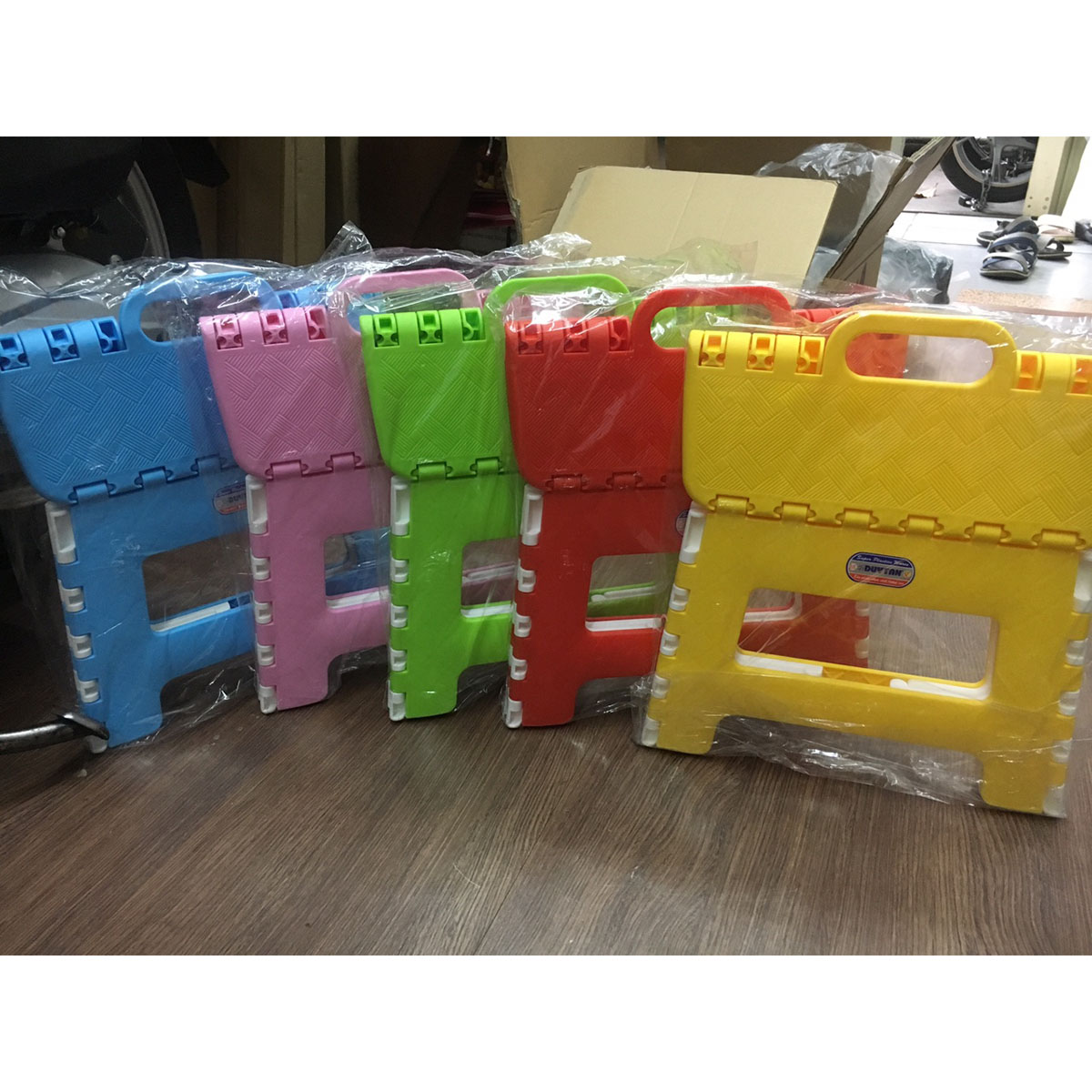 Ghế lùn xếp nhựa Duy Tân No.944 nhiều màu