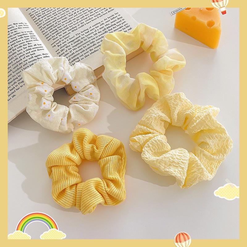 Scrunchies buộc tóc  nhiều họa tiết; tông màu vàng nữ tính thanh lịch PK707