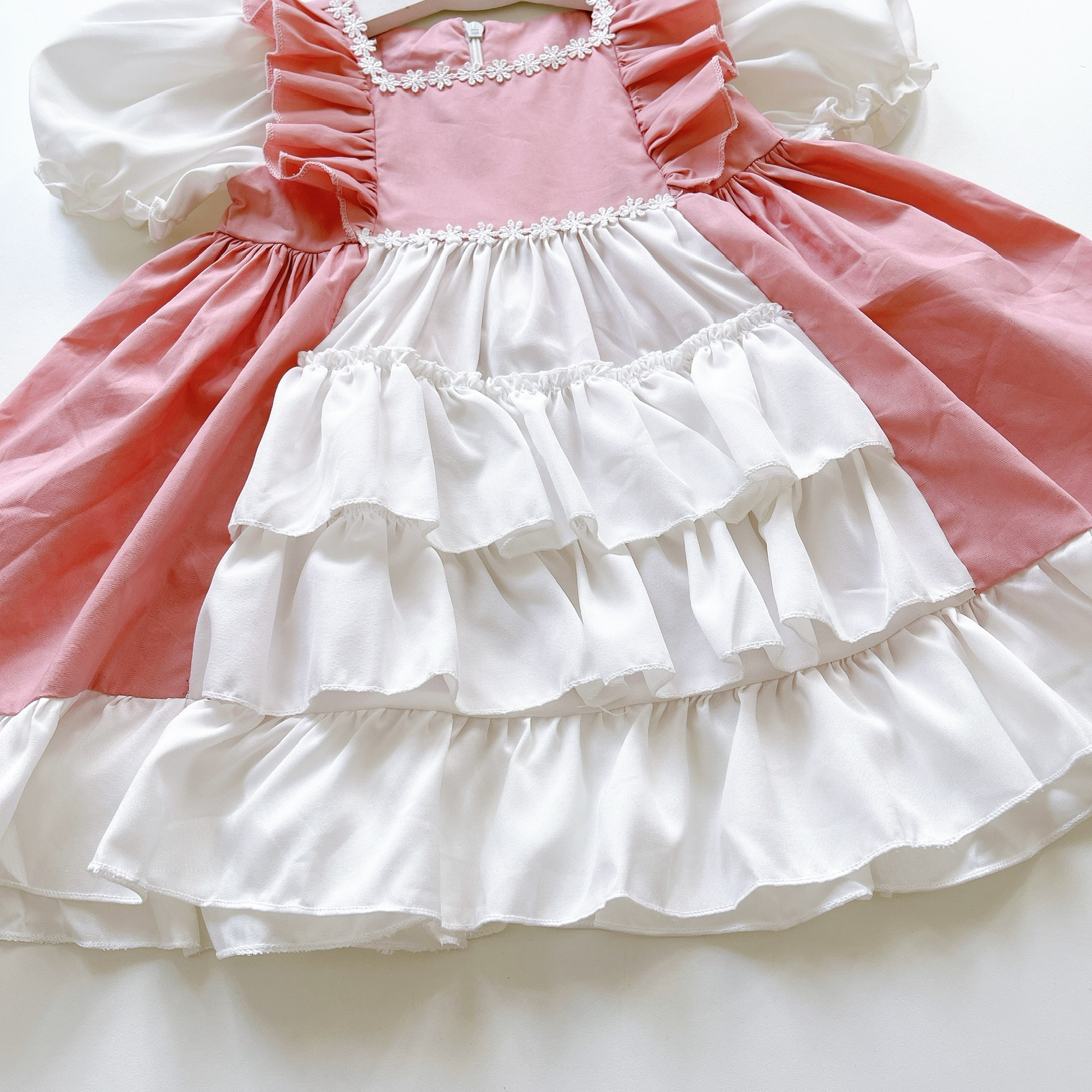 Váy Lolita bèo hồng bé gái 4 đến 17kg, Đầm bé gái chất lụa nến mềm mát