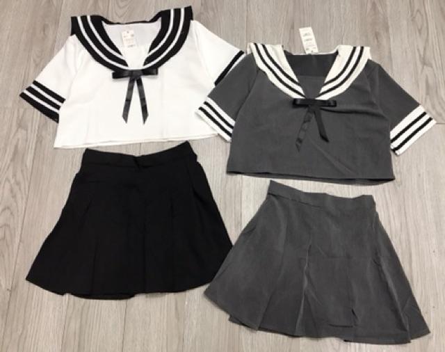 Set áo croptop chân váy 20Charm