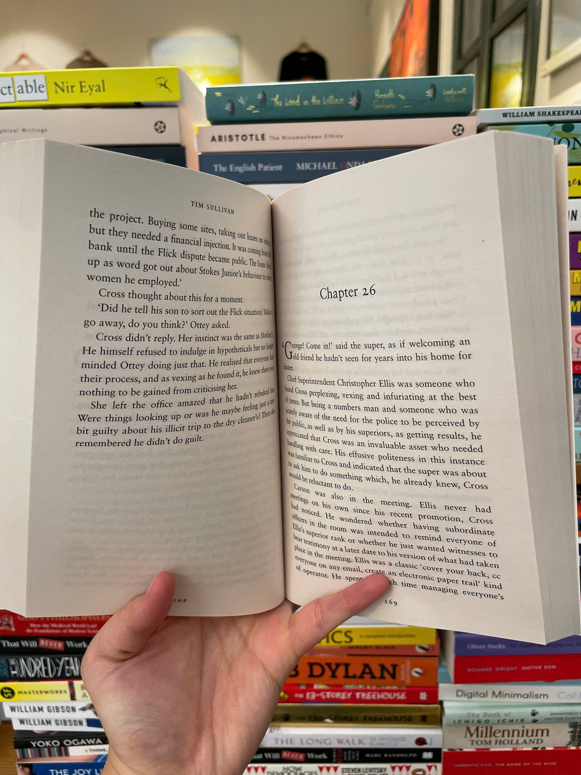 Sách - The Patient by Tim Sullivan - Mystery/Crime/Fiction book in English UK - Sách Ngoại Văn