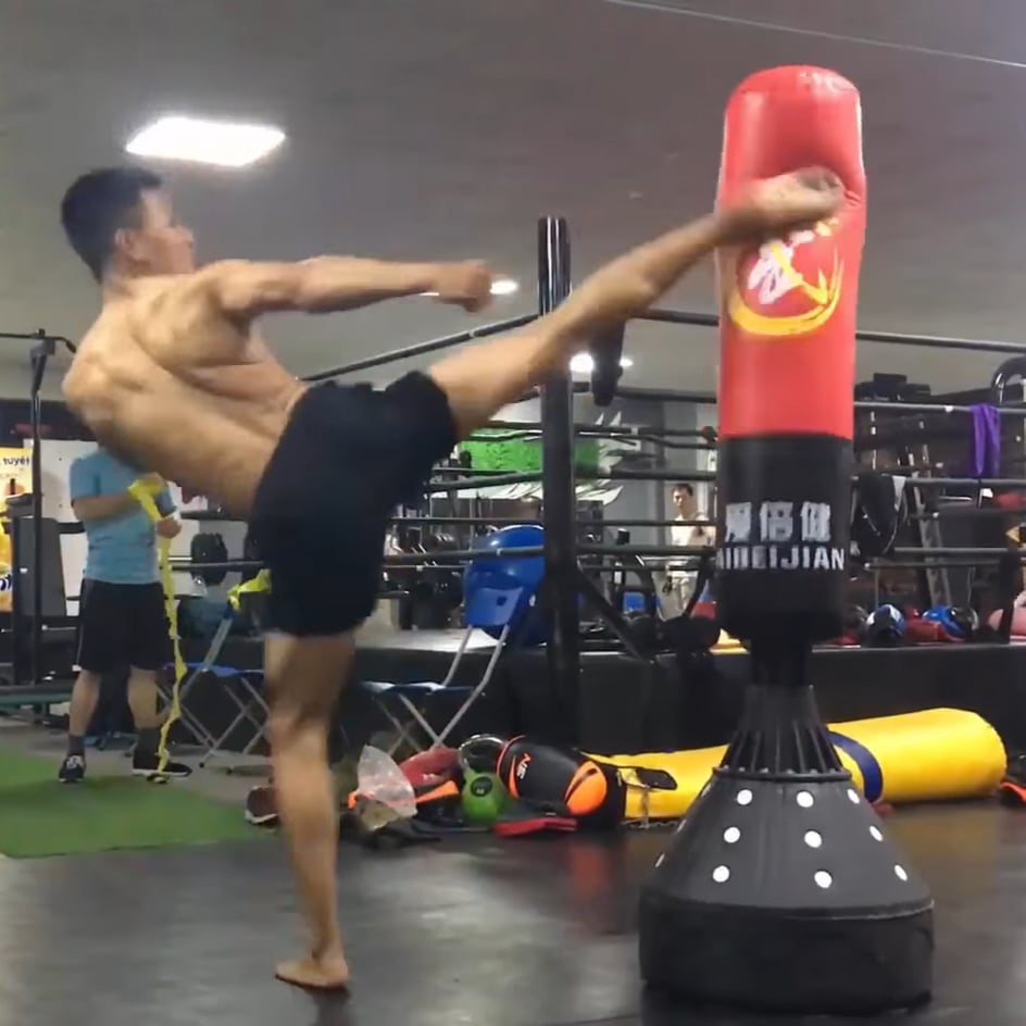 Bao cát đấm bốc boxing UFC tự đứng tặng kèm Găng MMA Fighter + băng đa 3M + Bóng phản xạ treo đầu