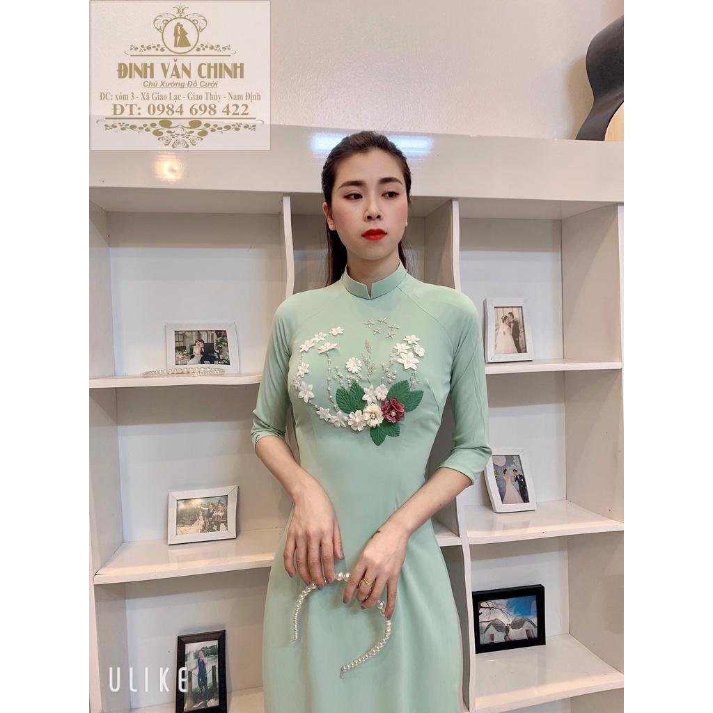 Áo dài truyền thống thiết kế hoa nổi đính ngược lụa mỹ cao cấp