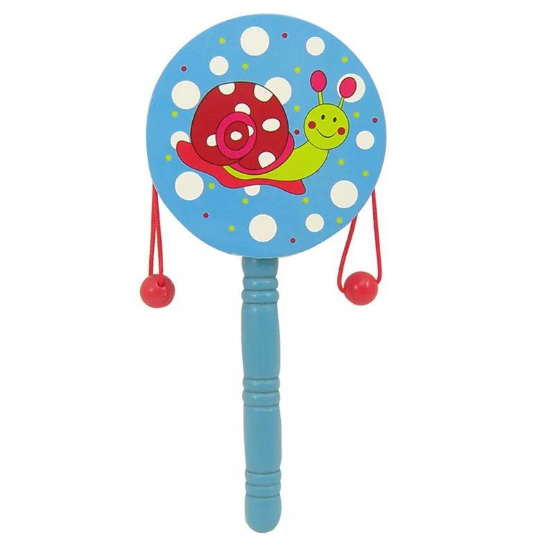 Bộ 1 Chiếc Đồ Chơi Gỗ Trống Lắc Cầm Tay Baby In Hình Ngộ Nghĩnh Đáng Yêu Cho Bé Phát Triển Khả Năng Cảm Thụ Âm Thanh Và Vận Động(Họa Tiết Ngẫu Nhiên)