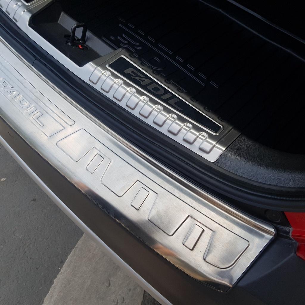Bộ sản phẩm ỐP BẬC CỐP VÀ BẬC CỬA Inox xe Vinfast Fadil