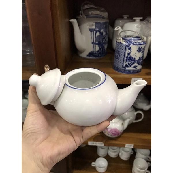 Ấm trà chỉ Bát Tràng