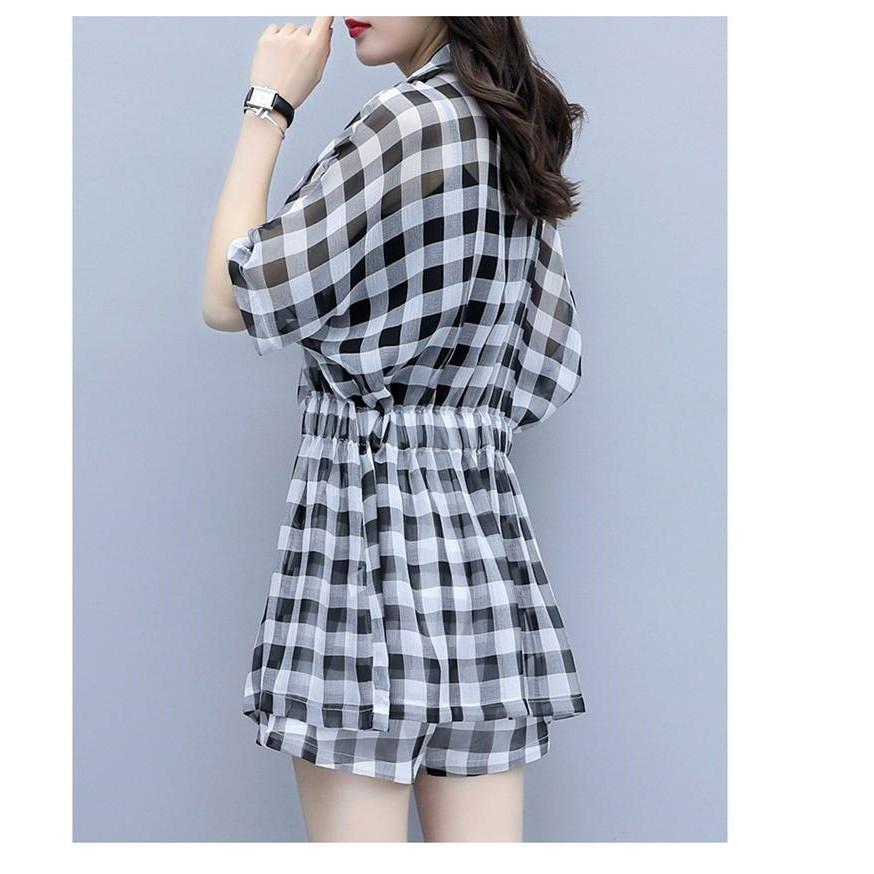 Set bộ caro quần short áo form dài bo eo sau lưng kèm áo thun