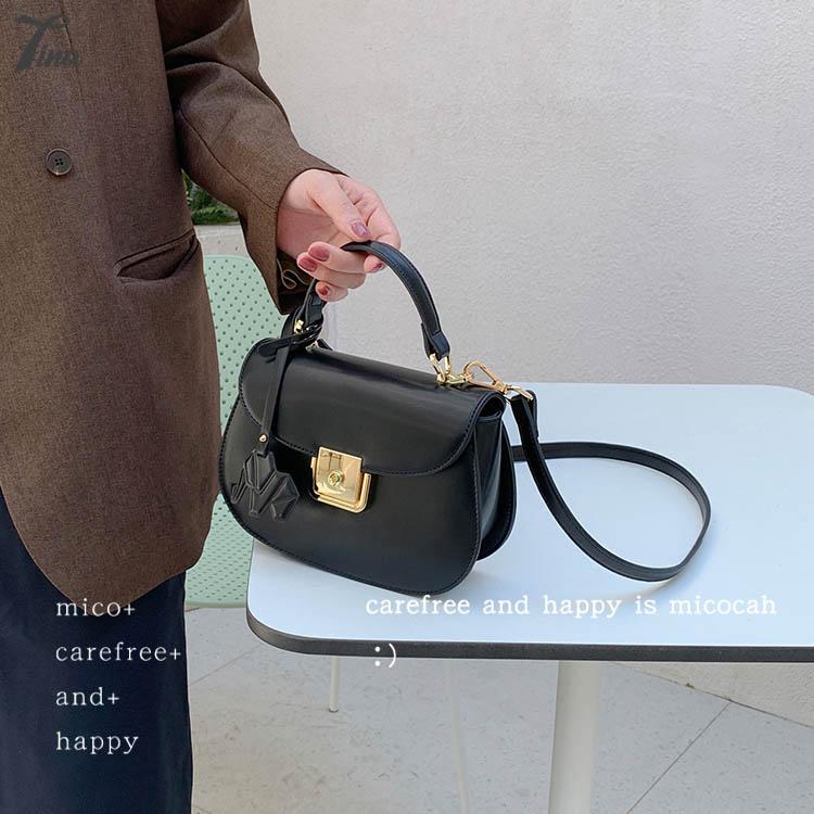 Túi xách cầm tay nữ Micocah Saddle 2021 thiết kế form bán nguyệt, style đơn giản (NSE469) (M407)