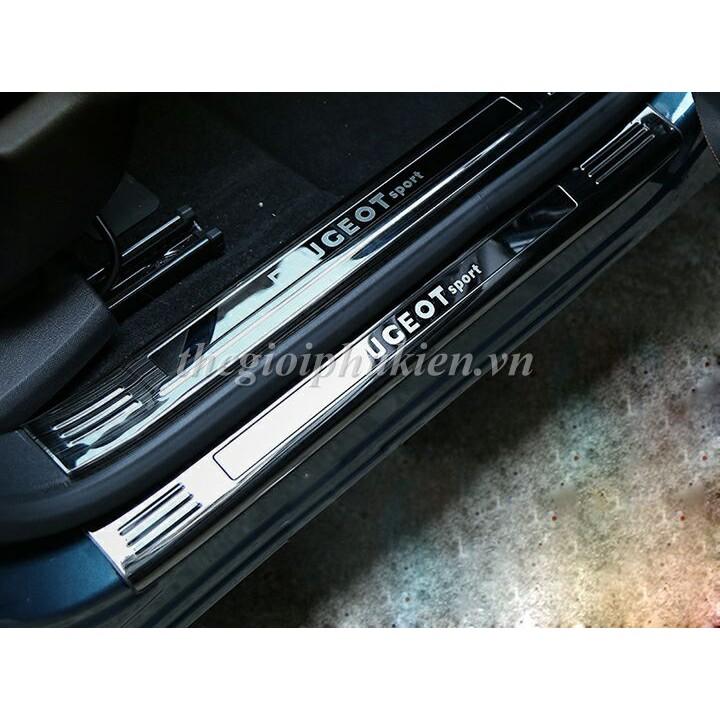 Bộ Ốp bậc cửa, Nẹp bước chân Peugeot 3008 – Mẫu Titan
