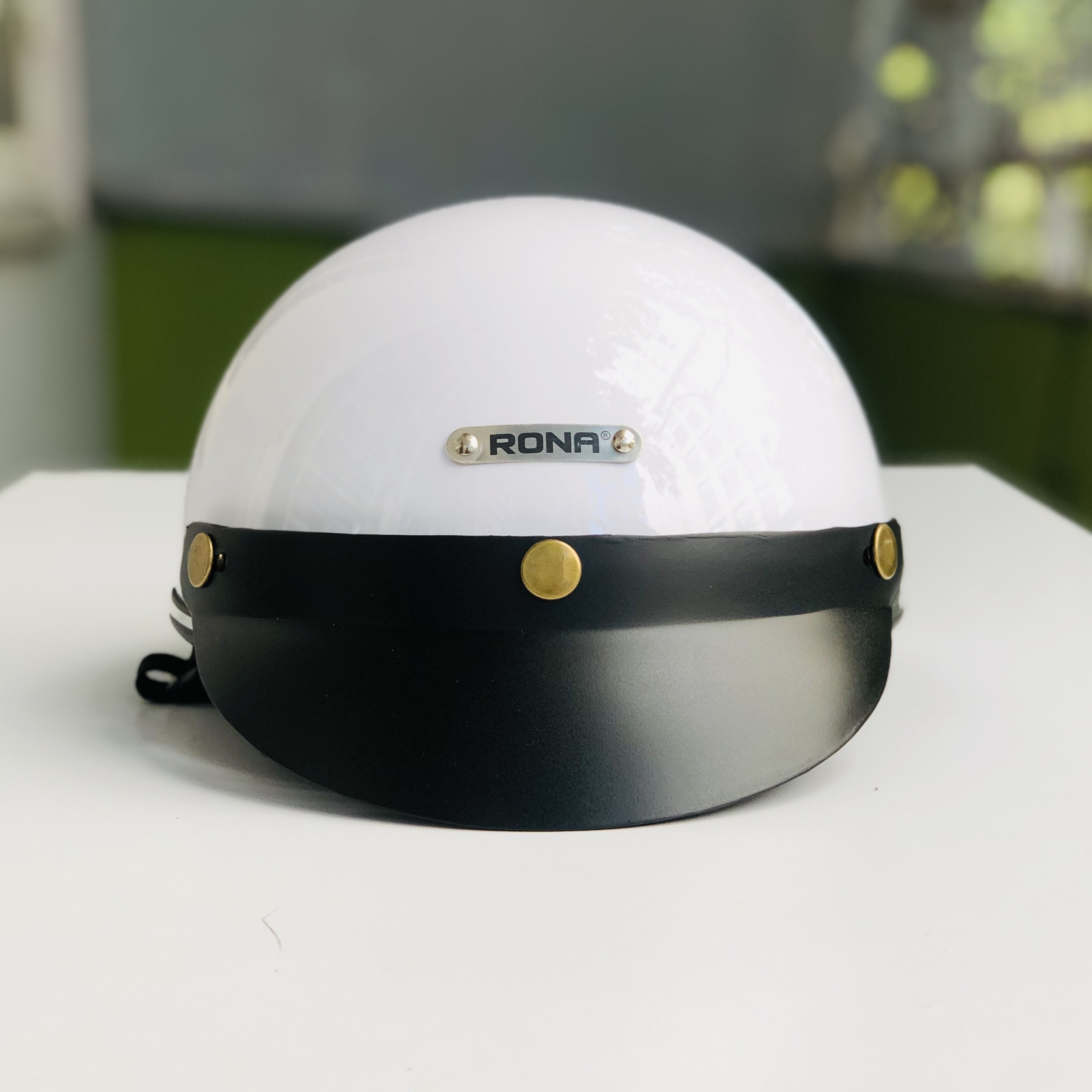 Mũ bảo hiểm nửa đầu RONA hali viền bạc chính hãng, nón bảo hiểm freesize cho nam và nữ