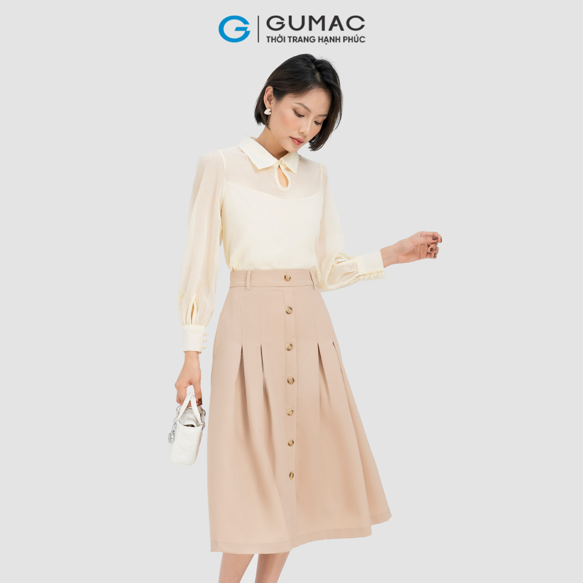 Áo kiểu khoét tay GUMAC AD04064