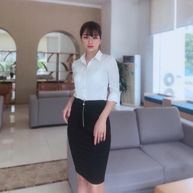 Sơ mi lụa hoạ tiết sao