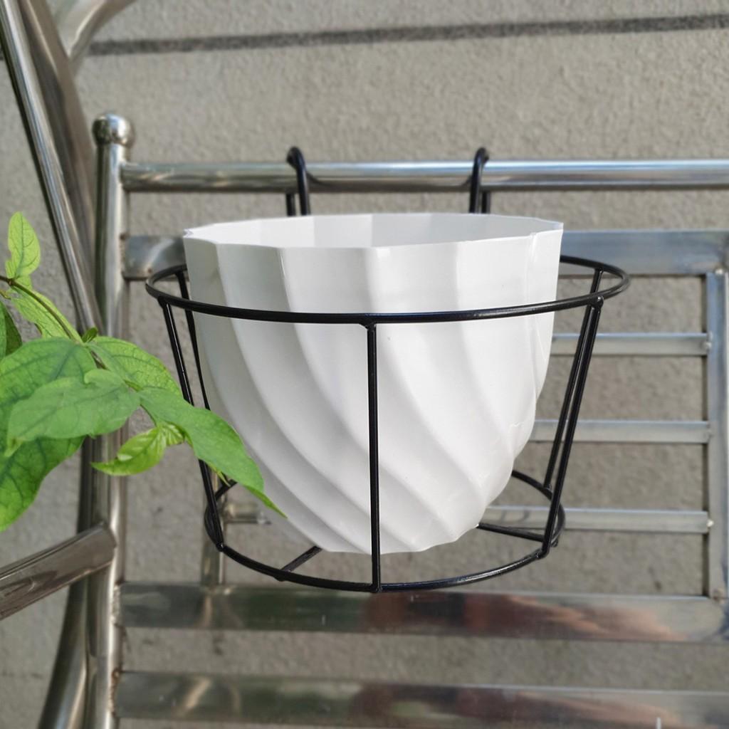 Móc tròn treo chậu hoa ban công, khung cửa sổ đường kính 22cm