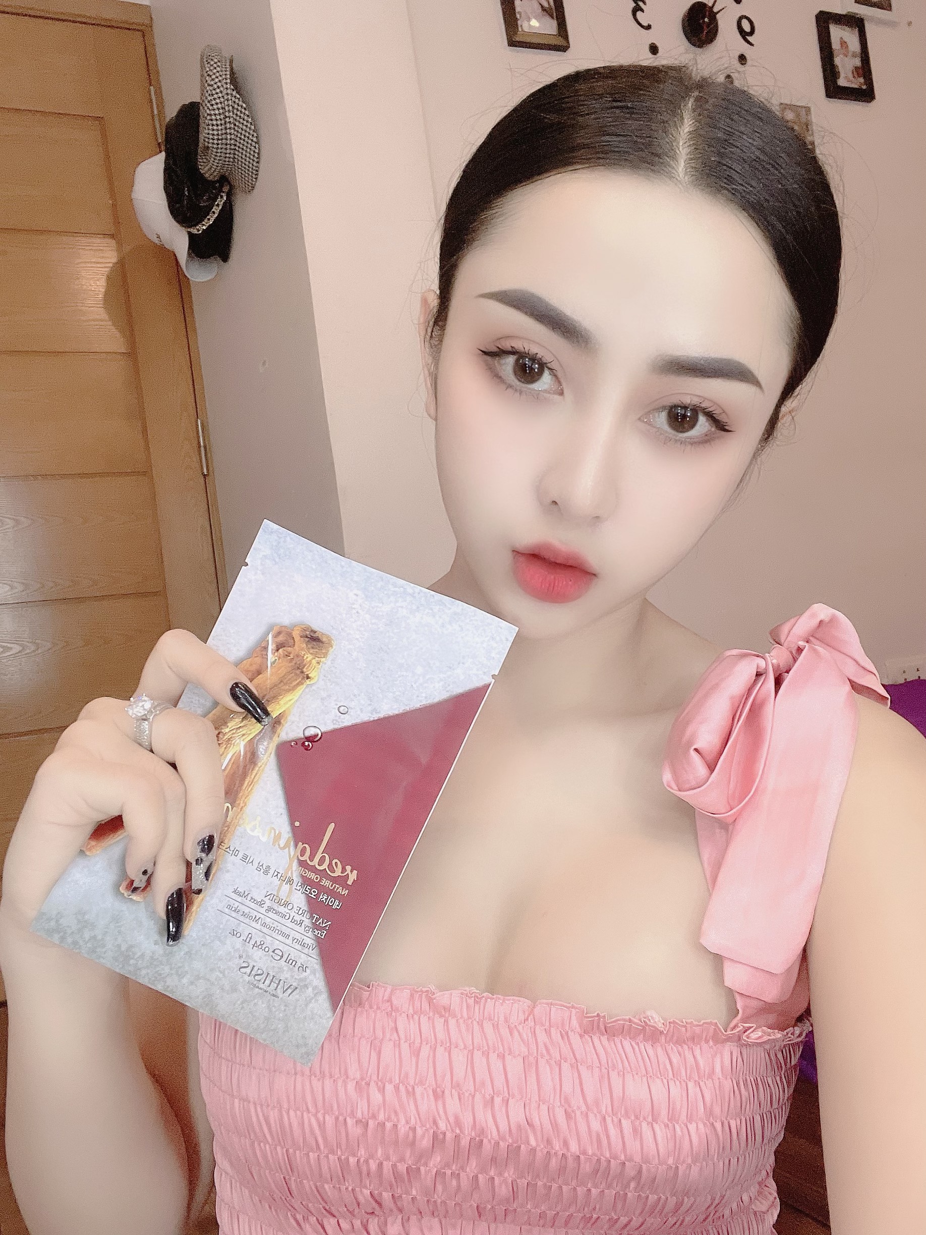 Mặt nạ hồng sâm Whisis Nature Origin Energy Red ginseng Sheet Mask