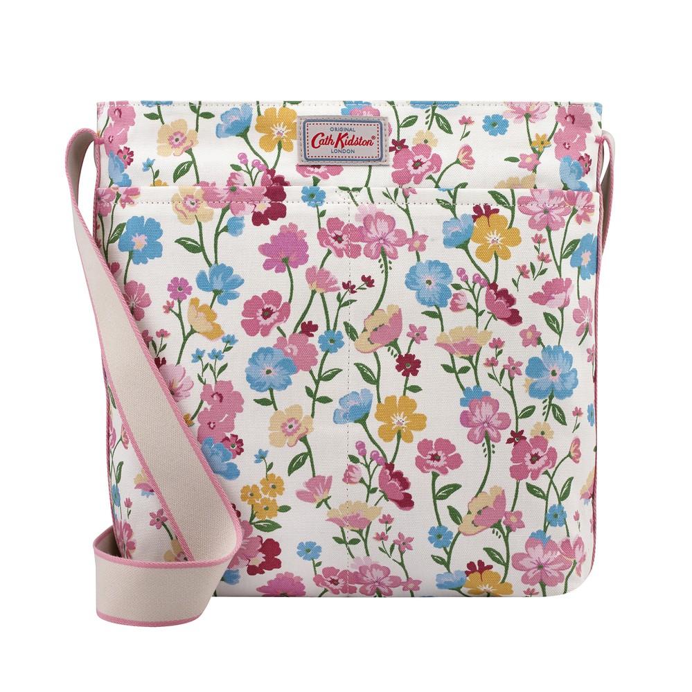 Cath Kidston - Túi đeo chéo Zipped Messenger Bag Park Meadow - 984034 - Warm Cream