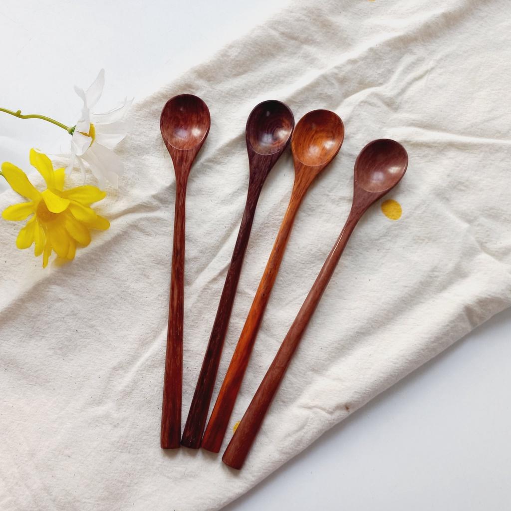 Thìa Gỗ Trắc Đỏ Cỡ 19.5 cm Khuấy Sinh Tố, Cà Phê, Thìa Trang Trí, Phụ Kiện Nhà Bếp
