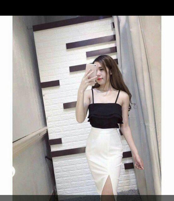 Đầm body 2 dây phối màu xẻ tà