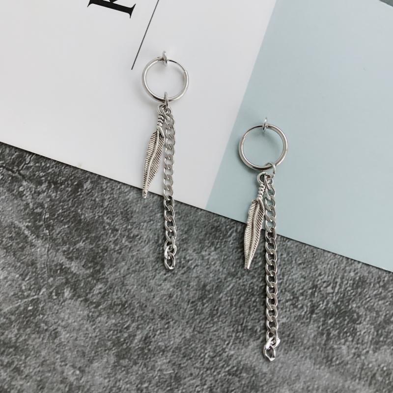 Bông tai nam nữ kẹp vành bắt trend thần tượng