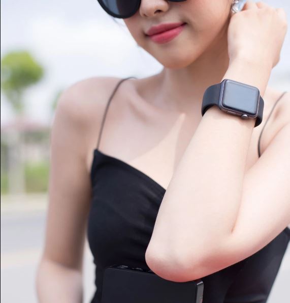 (Cao cấp) Đồng Hồ Thông Minh Nam Nữ DOHORA VN Hiwatch 6 Plus Cảm Ứng Smart Watch Cao Cấp Màn Hình Tràn Viền Thay Được Ảnh Nền Báo Cuộc Gọi Và Tin Nhắn Kết Nối Bluetooth Chống Nước DSDH96 - Hàng Nhập Khẩu