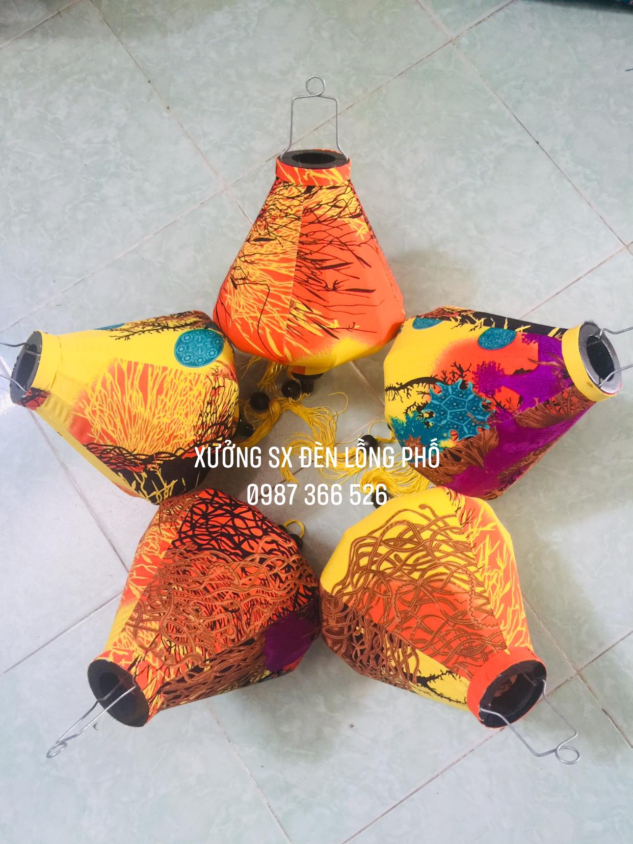 Đèn lồng vải lanh hoa họa tiết xắn size 40 cm