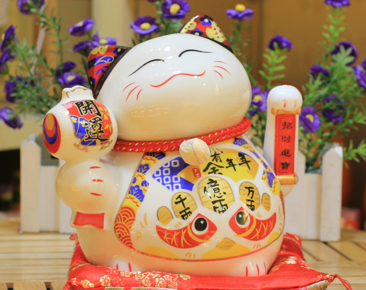 Mèo vẫy tay may mắn Nhật bản Maneki neko-Niên niên hữu dư SW 9406-21cm