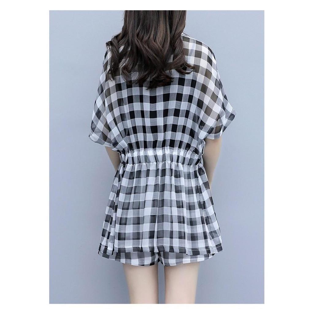 Set bộ caro quần short áo form dài bo eo sau lưng kèm áo thun