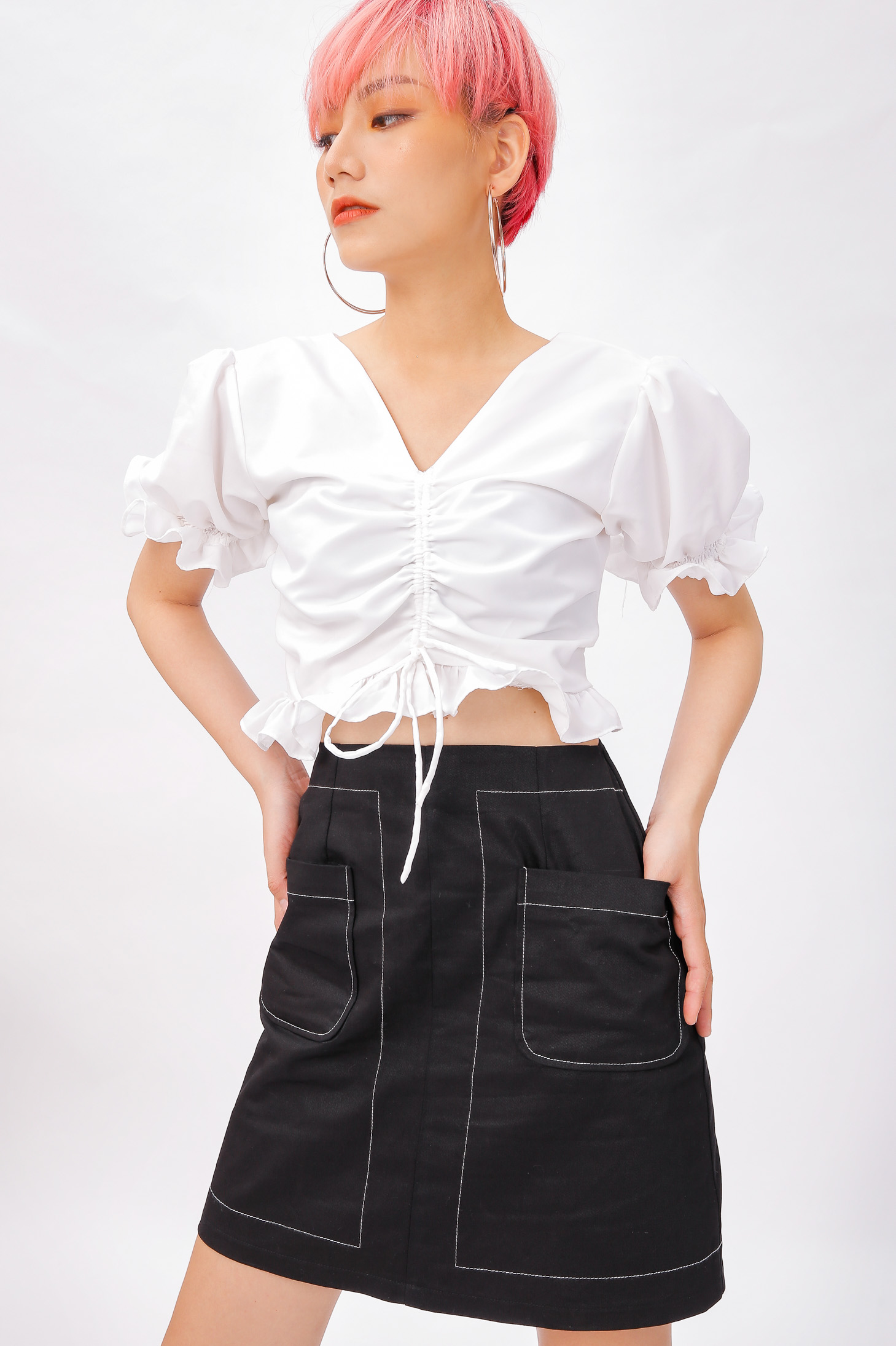V-neck Puff Crotop
