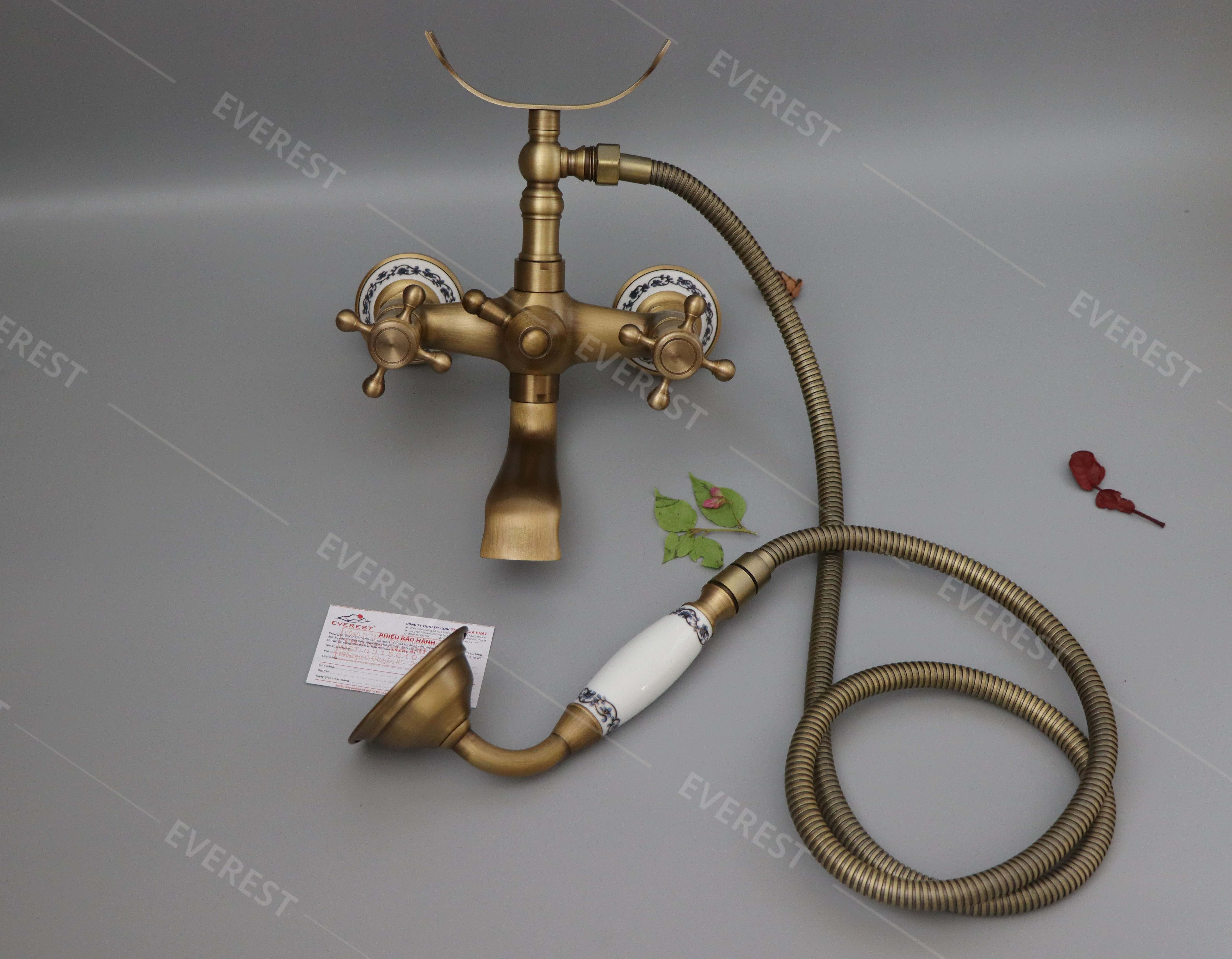 Sen tắm bằng đồng EVEREST EV-1126