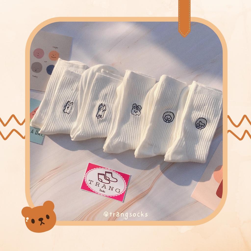 Tất vớ cổ cao trắng gân hoạ tiết thêu xinh xắn