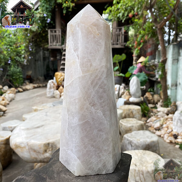 Trụ lục giác đá thạch anh hồng tự nhiên giúp sinh tài phát lộc-3.12kg -T597