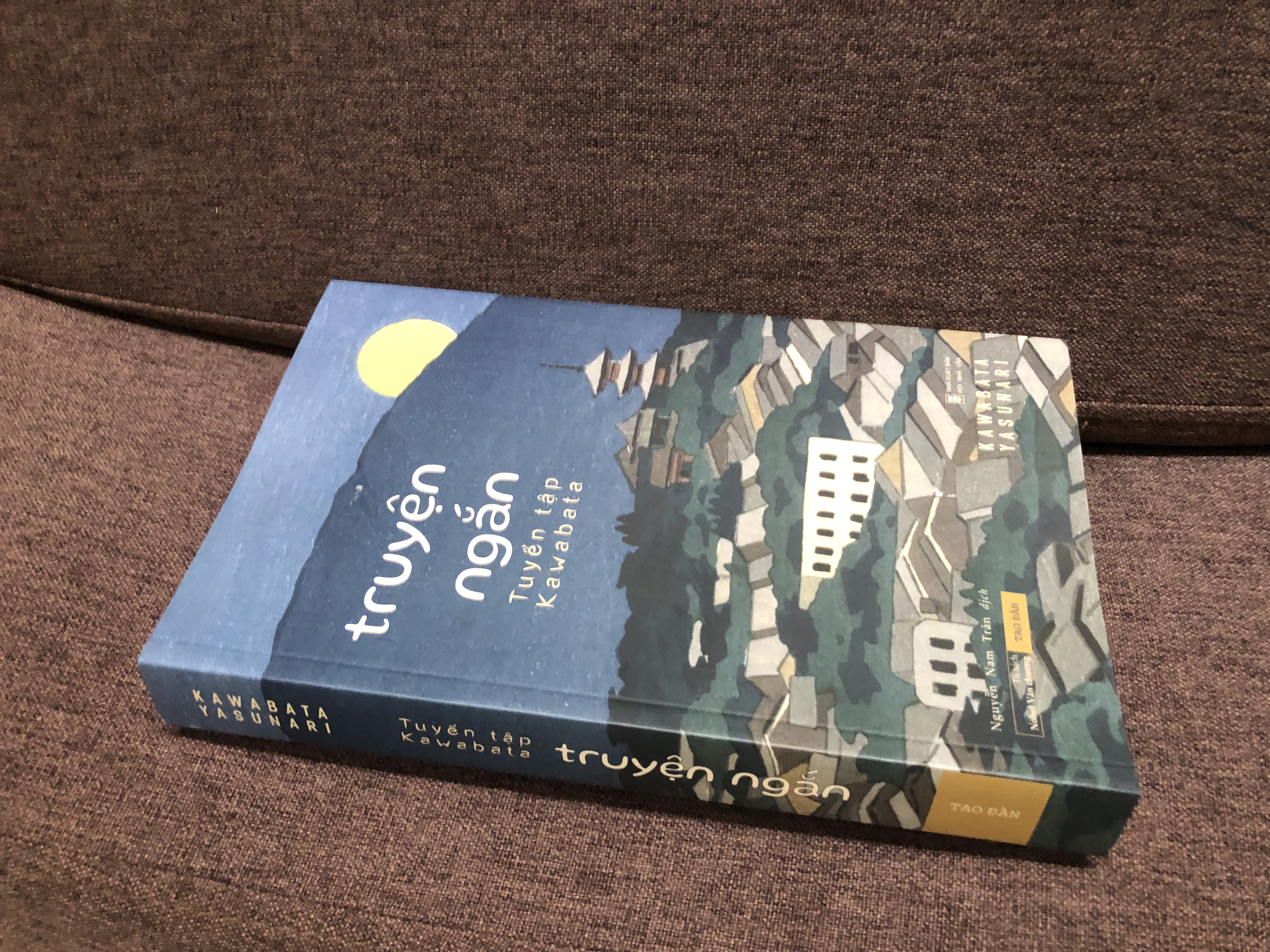 Combo truyện ngắn Kawabata Yasunari + tiểu thuyết: Hồ Kawabata - Tiếng Núi - Đẹp Và Buồn