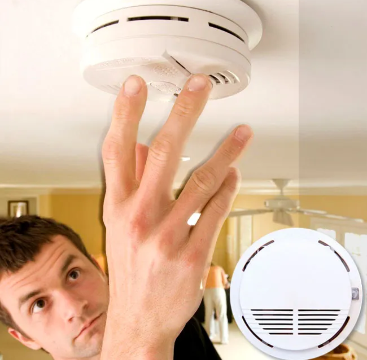1 MÁY BÁO ĐỘNG KHI CÓ KHÓI CHÁY SẨY RA BÁO ĐỘNG AN TOÀN HÀNG LOẠI TỐT