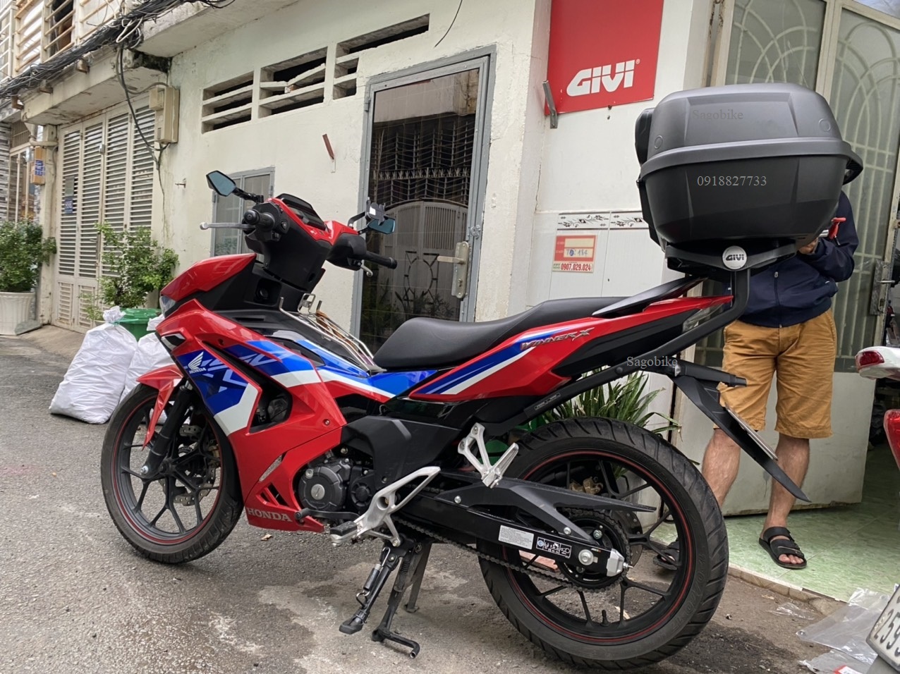 Thùng Givi E43NTL, tựa lưng BE3N V2, baga HRV Winner X 2022, thùng xe WinnerX V3