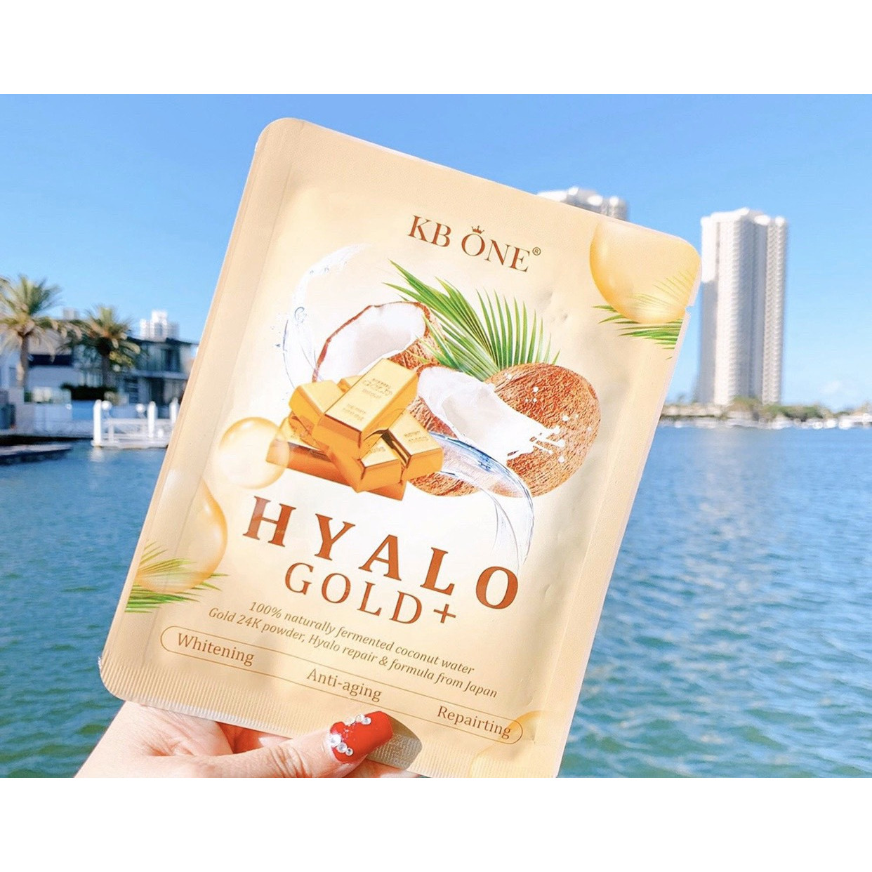 Mặt nạ dừa tươi HYALO KBONE ( Hộp 7 Miếng )