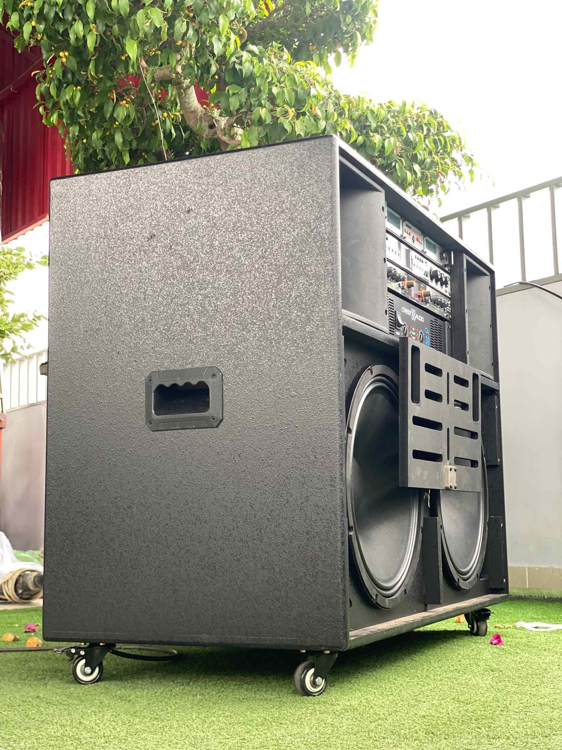 Loa Kéo Điện MTMAX BK14 Cao Cấp 5 Trong 1 – Tích Hợp Micro, Vang Cơ, Nâng Tiếng, Cục Đẩy Công Suất 1500W - Âm Thanh Mạnh Mẽ, Âm Bass Siêu Trầm, Bảo Hành 12 Tháng, Hàng Chính Hãng