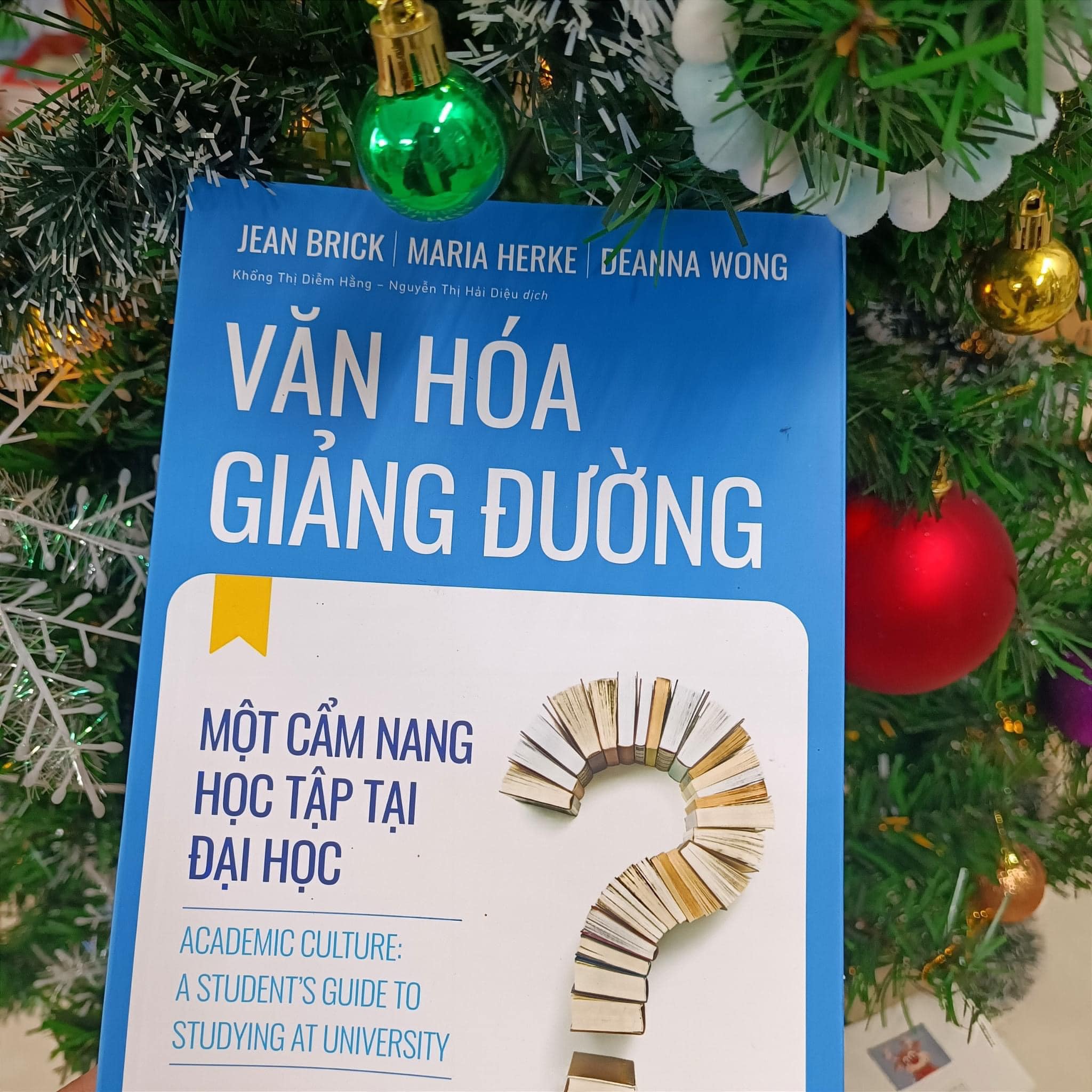 Văn hóa giảng đường- Một cẩm nang học tập tại đại học